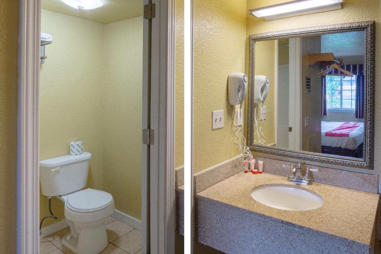 Woodridge Inn And Suites Miami Buitenkant foto