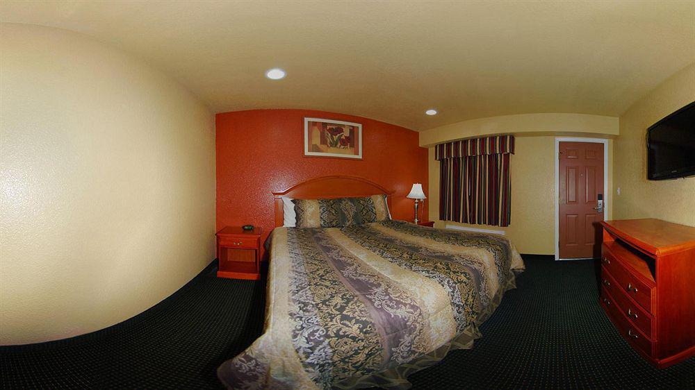 Woodridge Inn And Suites Miami Buitenkant foto